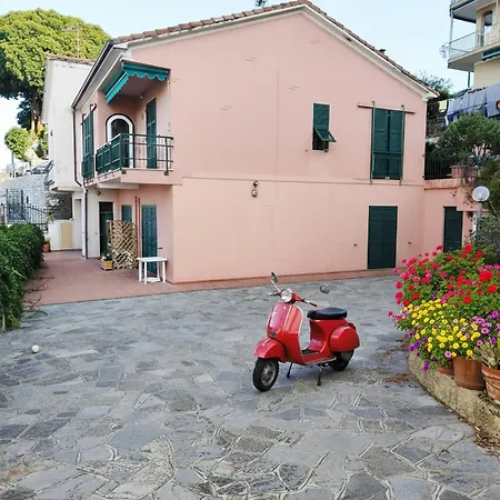 Aurelia Blu سانتو ستيفانو أل ماري